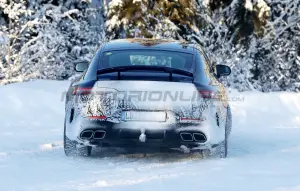 Mercedes-AMG GT 4-Door Hybrid - Foto spia 22-02-2020