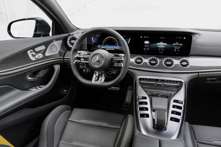 Mercedes-AMG GT 63 e GT 63 S Coupe4 2023 - Foto - 20