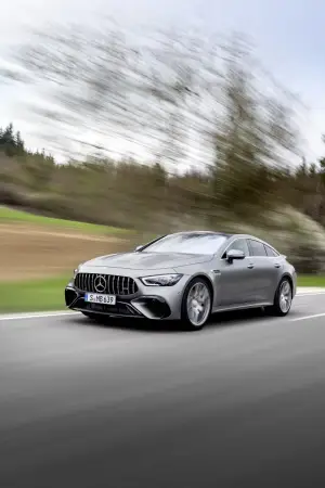 Mercedes-AMG GT 63 e GT 63 S Coupe4 2023 - Foto - 17
