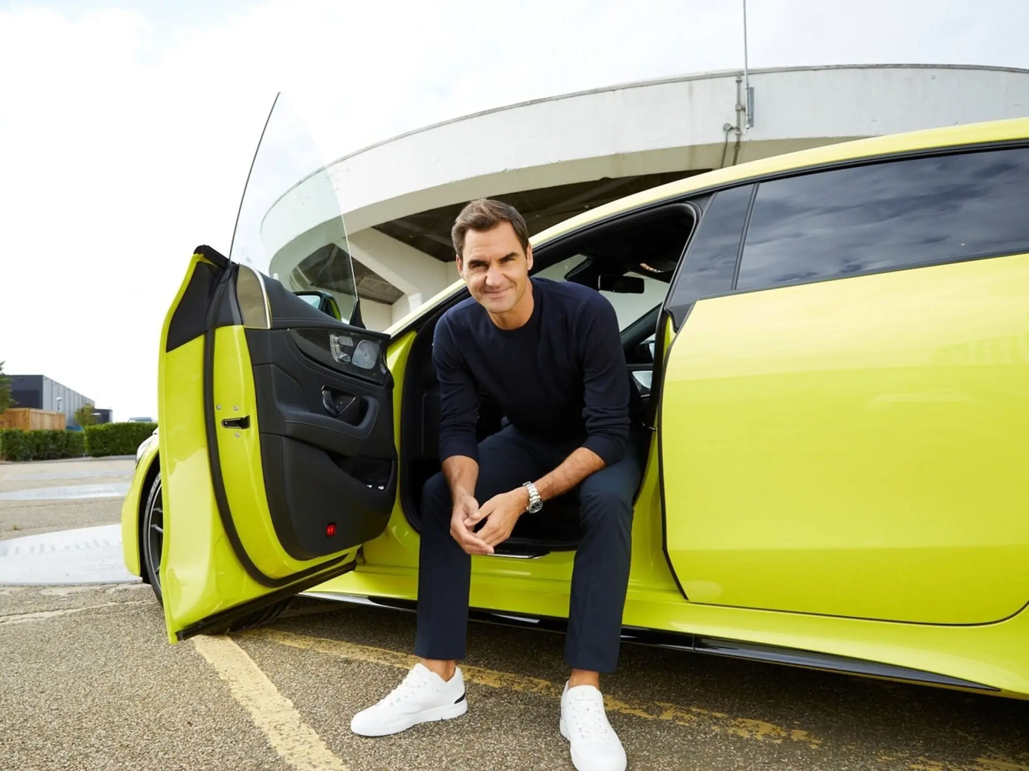 Mercedes-AMG GT 63 S E Performance Roger Federer asta - Foto - 16