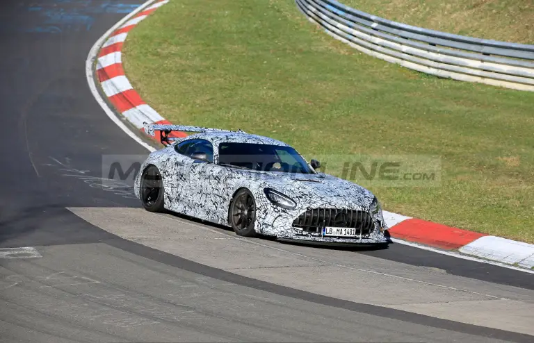 Mercedes-AMG GT Black Series - Foto spia 24-03-2020 - 12