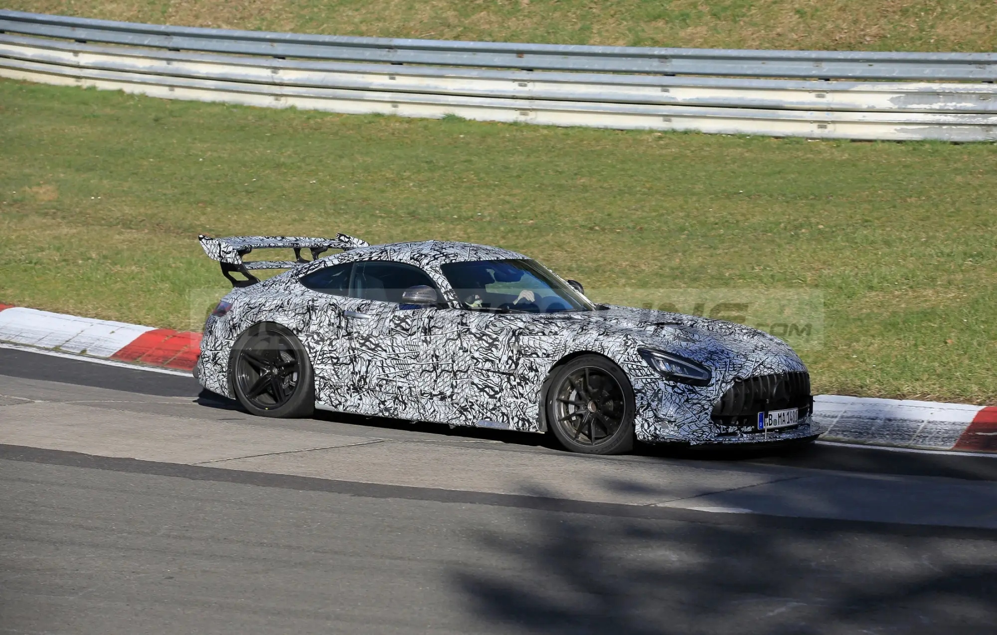 Mercedes-AMG GT Black Series - Foto spia 24-03-2020 - 13