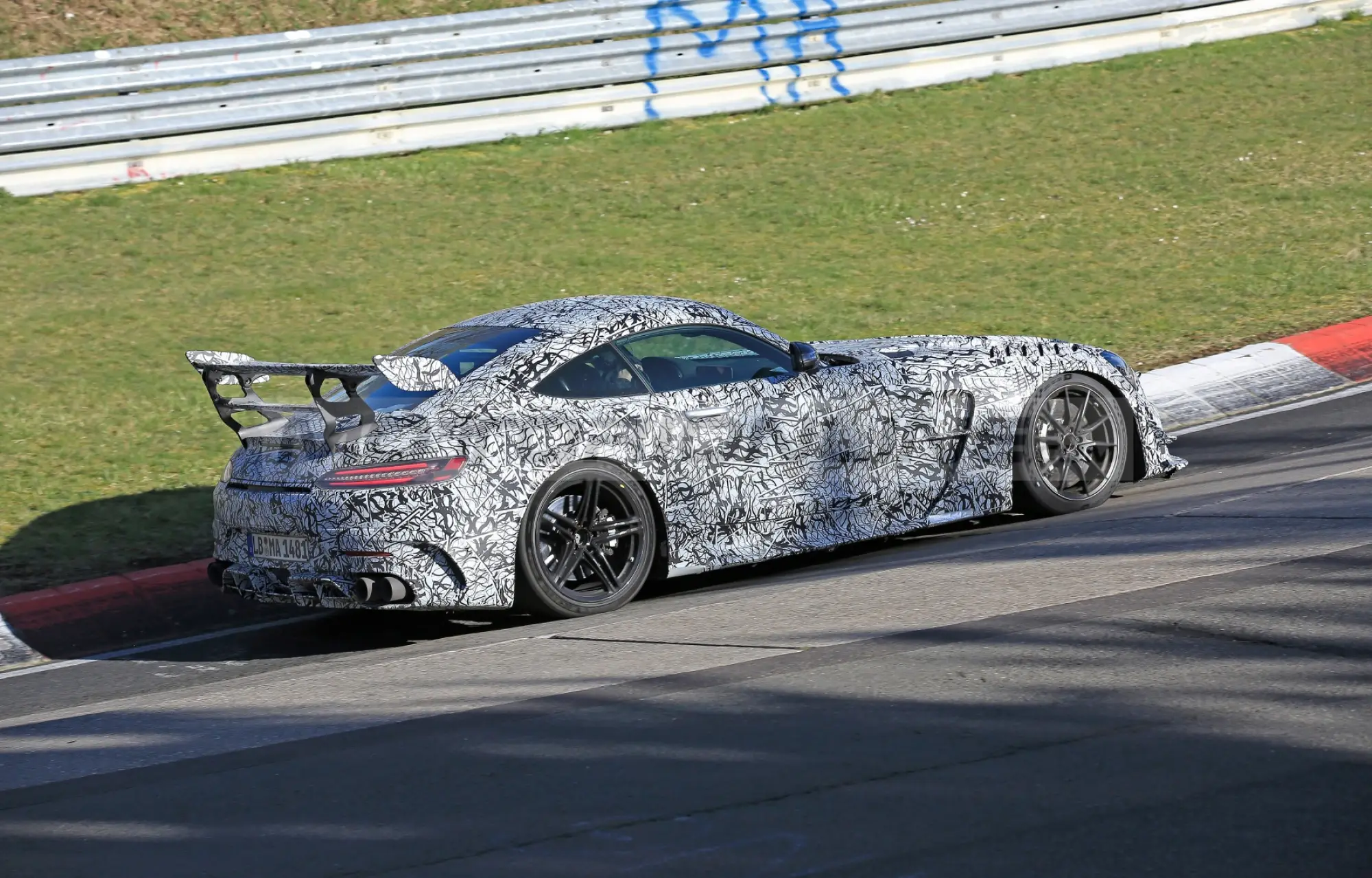 Mercedes-AMG GT Black Series - Foto spia 24-03-2020 - 15