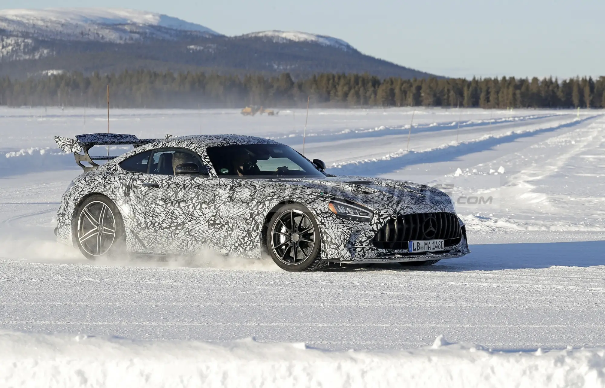 Mercedes-AMG GT Black Series - Foto spia 24-03-2020 - 22