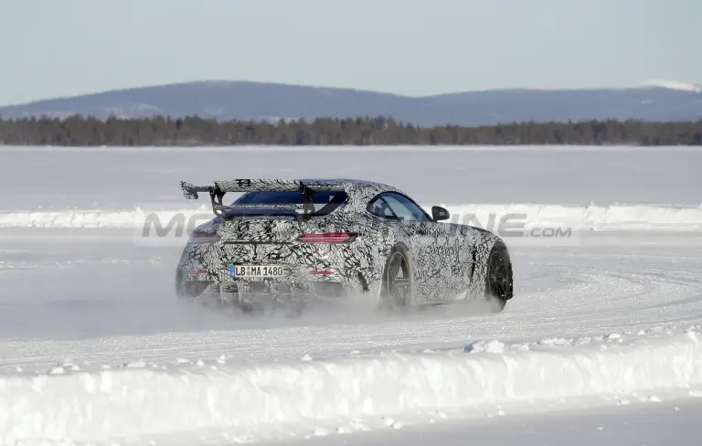 Mercedes-AMG GT Black Series - Foto spia 24-03-2020 - 29