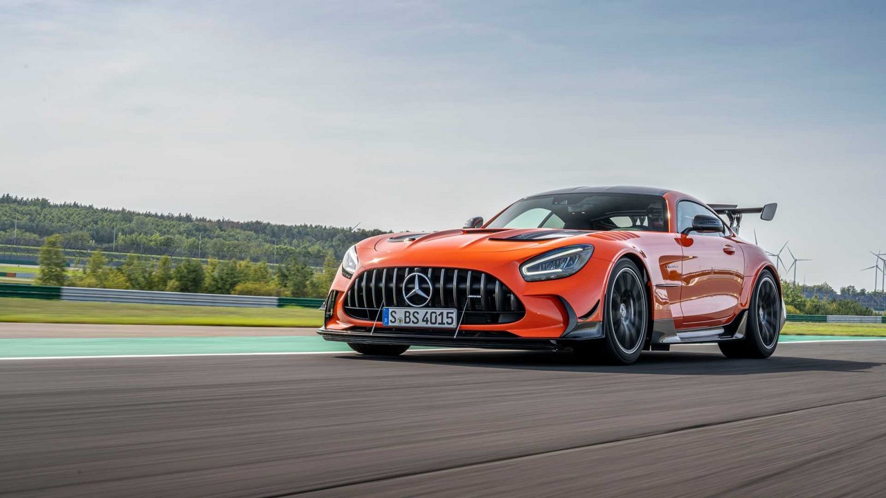 mercedes-amg-gt-black-series-gallery