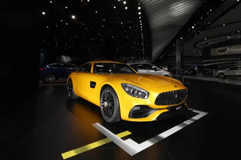 Mercedes-AMG GT C Coupe Edition 50 e GT S - Salone di Detroit 2017 - 17