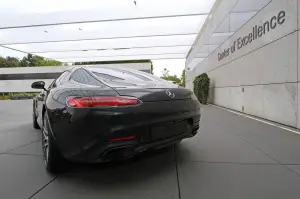 Mercedes-AMG GT di colore nero