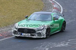 Mercedes-AMG GT R facelift foto spia 30-3-2018 - 2