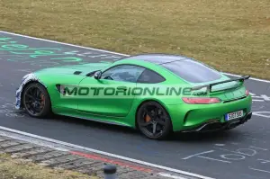 Mercedes-AMG GT R facelift foto spia 30-3-2018 - 6