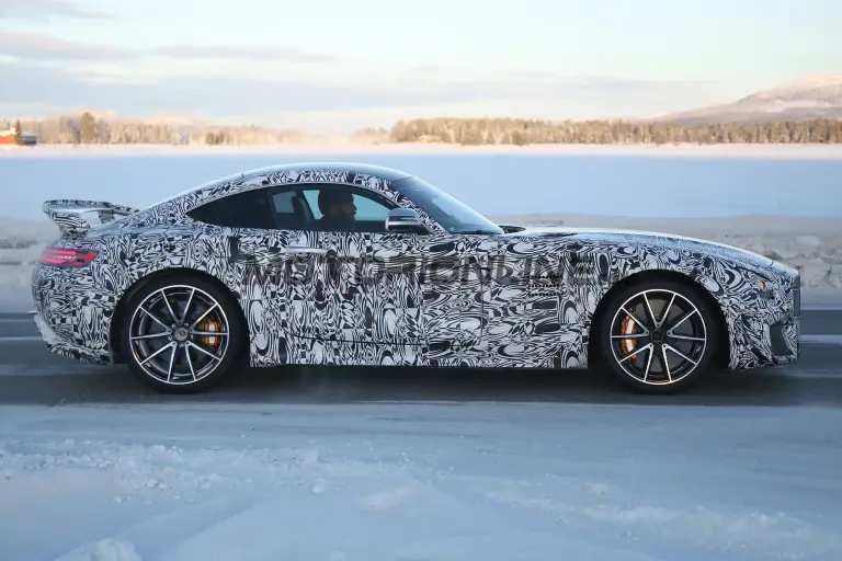 Mercedes-AMG GT-R - Foto spia 01-02-2016 - 4