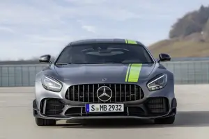 Mercedes-AMG GT R Pro