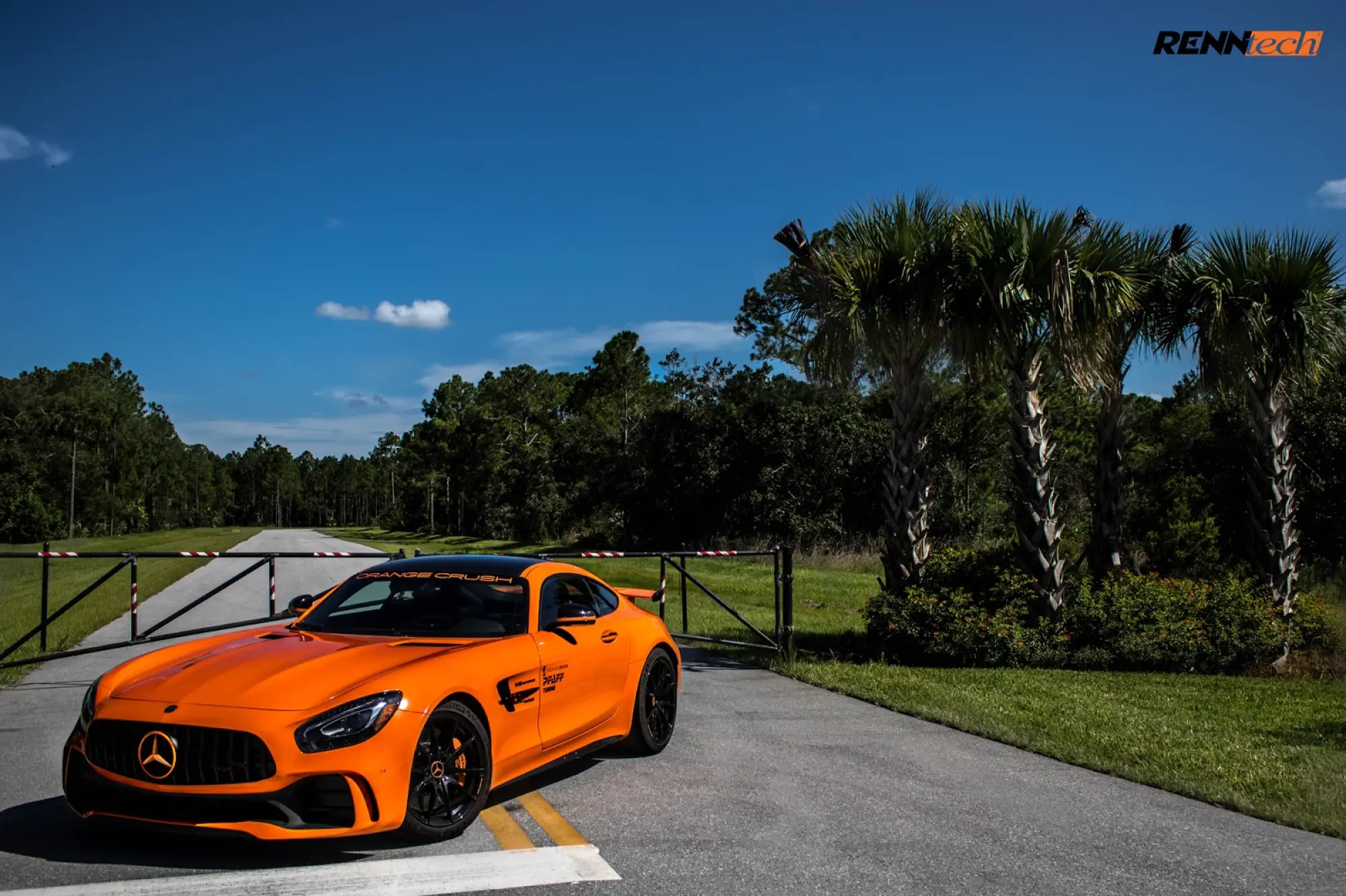 Mercedes AMG GT R Renntech - 2