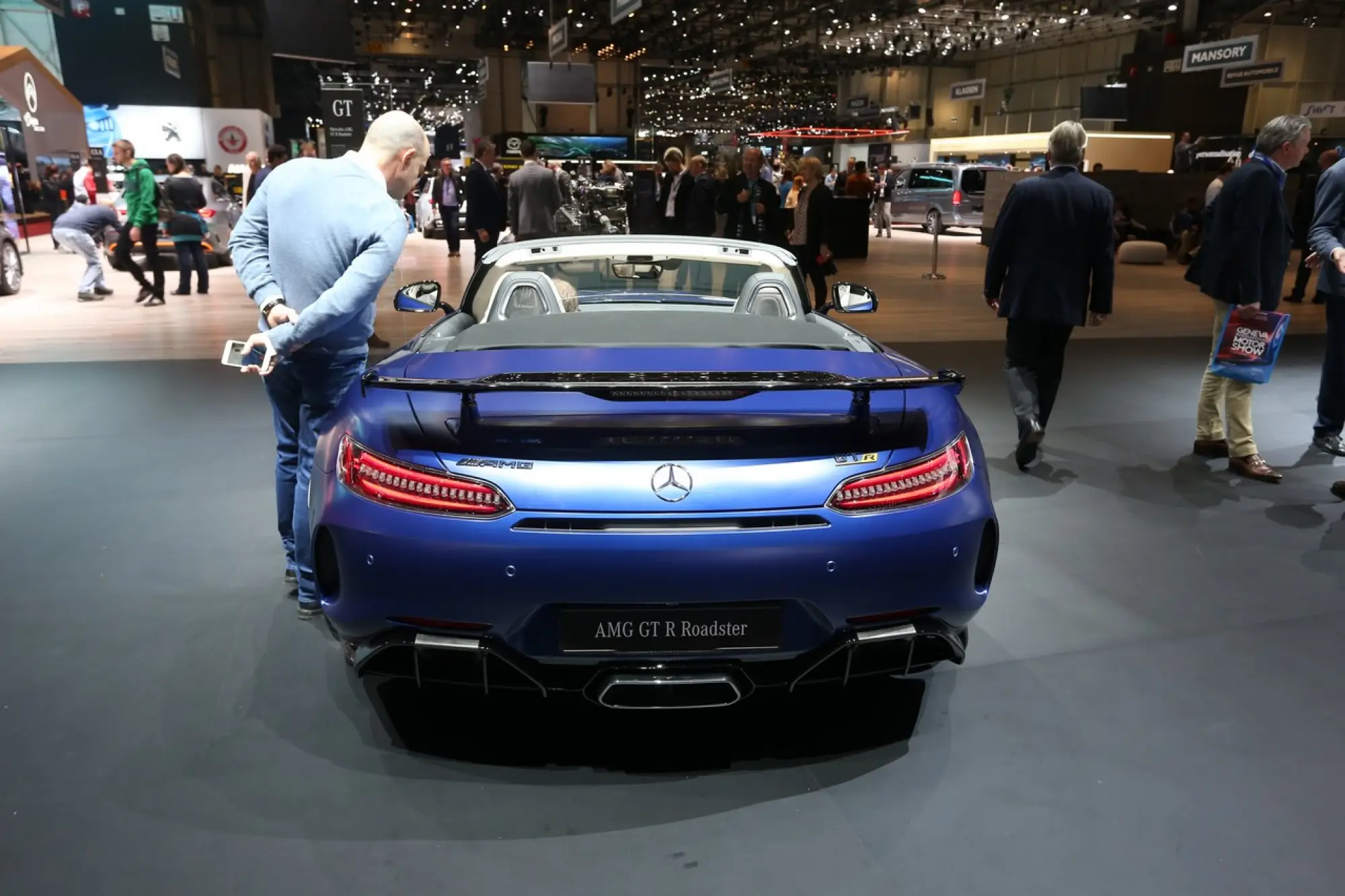 Mercedes AMG GT R Roadster - Salone di Ginevra 2019 - 2