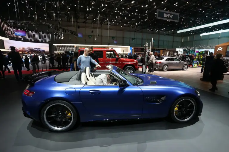 Mercedes AMG GT R Roadster - Salone di Ginevra 2019 - 4