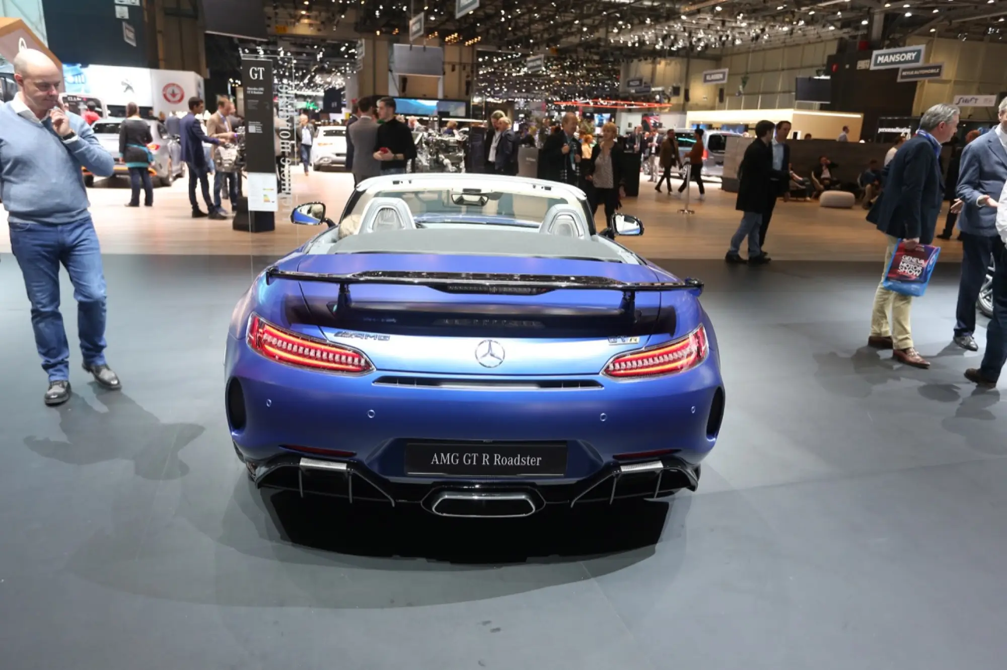 Mercedes-AMG GT R Roadster - Salone di Ginevra 2019  - 9