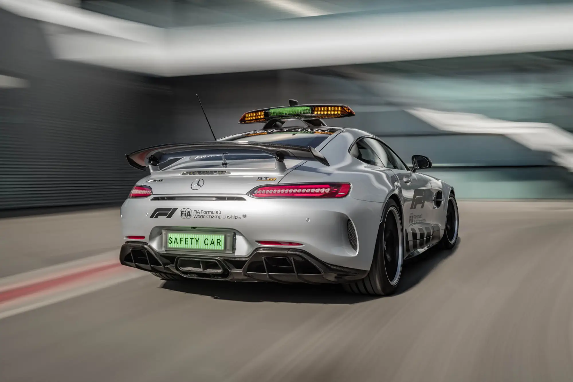 Mercedes-AMG GT R - Safety Car F1 2018 - 4