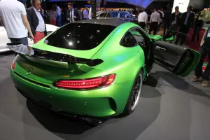 Mercedes AMG GT R - Salone di Parigi 2016
