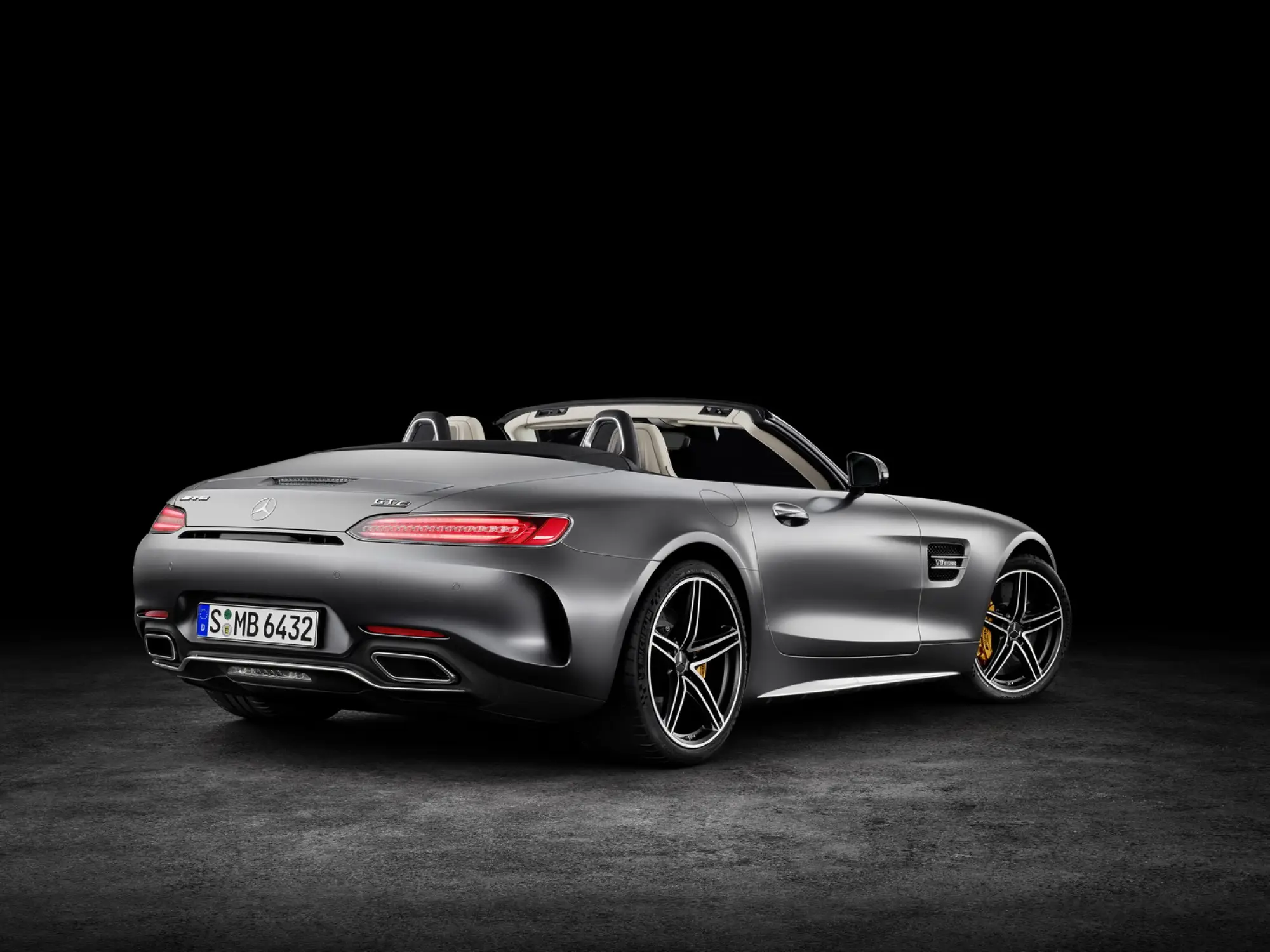 Mercedes-AMG GT Roadster e GT C Roadster - 13