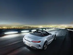 Mercedes-AMG GT Roadster e GT C Roadster