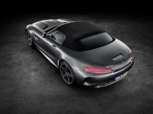 Mercedes-AMG GT Roadster e GT C Roadster