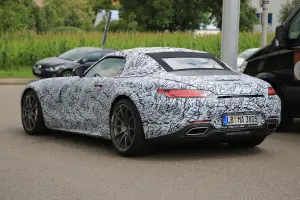 Mercedes AMG GT Roadster foto spia 26 luglio 2016