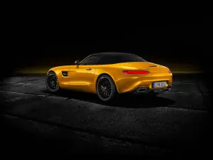 Mercedes AMG GT S Roadster - 5