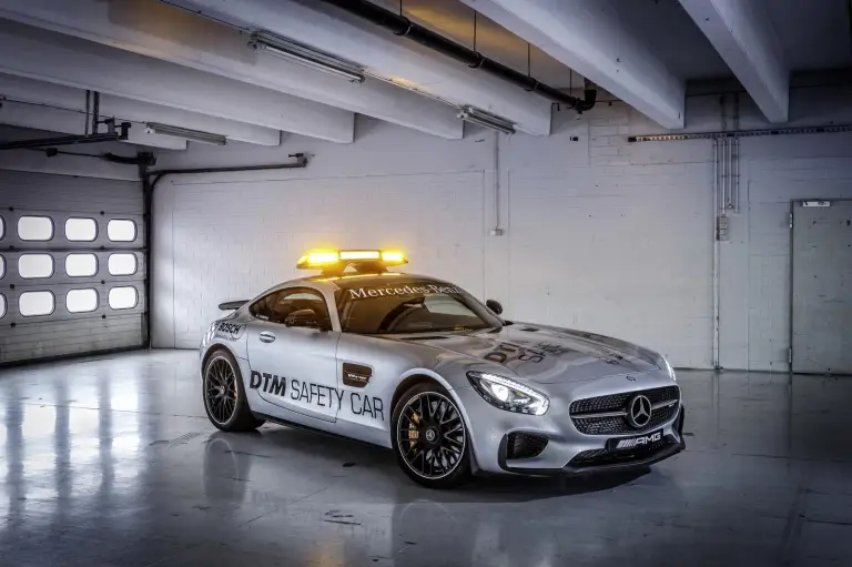 Mercedes AMG GT S Safety Car DTM 2015 - 3