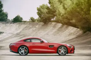 Mercedes-AMG GT - 2