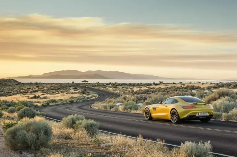 Mercedes-AMG GT - 32