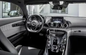 Mercedes-AMG GT - 82