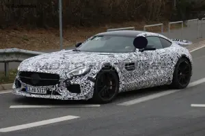 Mercedes AMG GT3 Road Car - Foto spia 27-03-2015