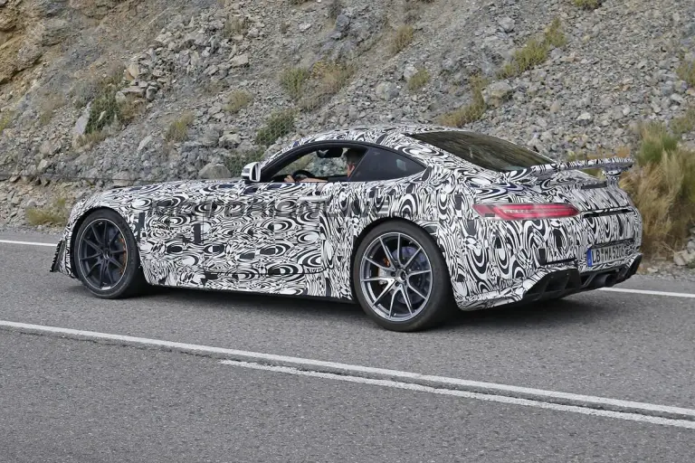 Mercedes AMG GT3 stradale - Foto spia 07-10-2015 - 7