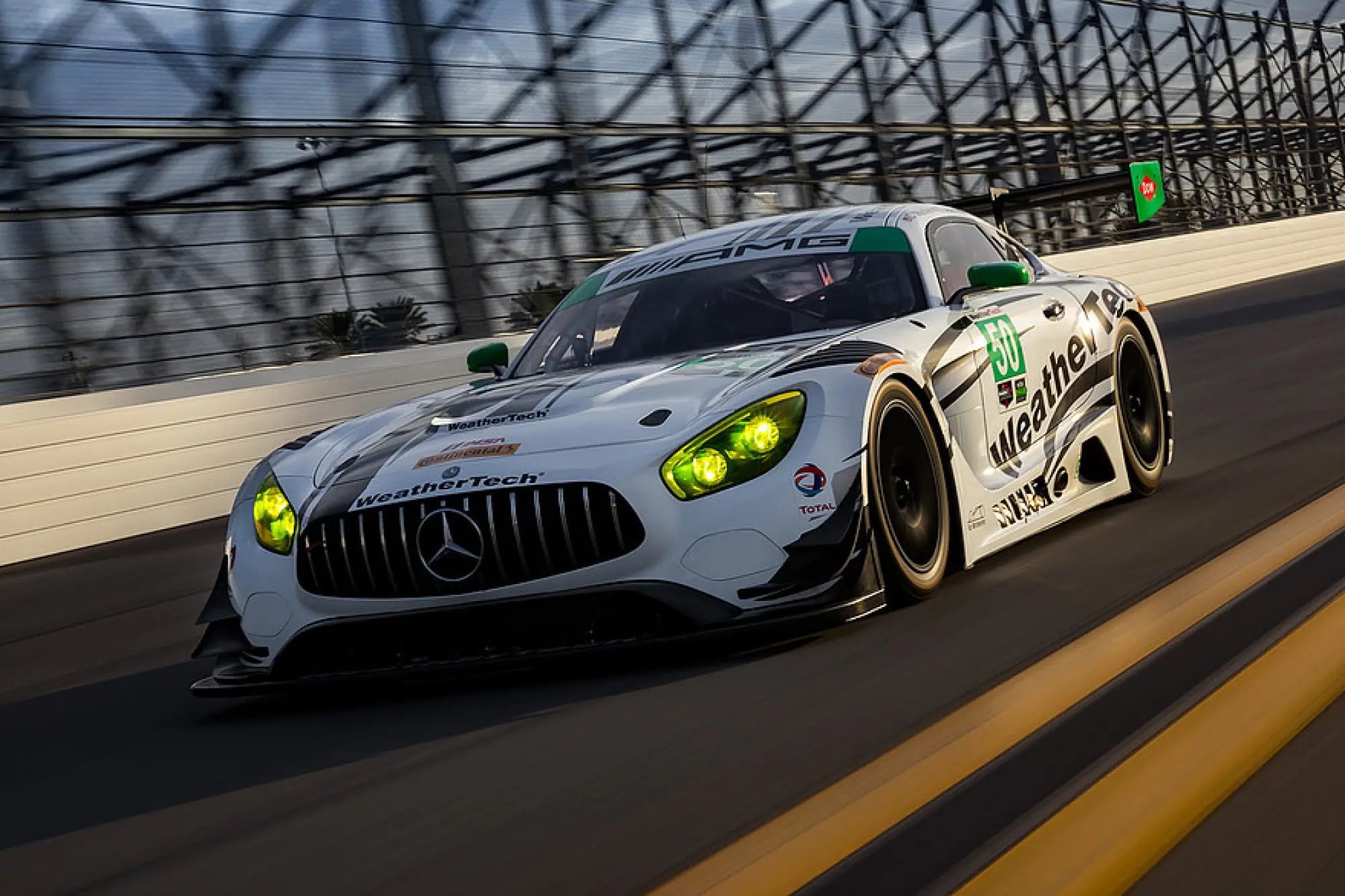 Mercedes AMG GT3 - collaudi a Daytona in vista del debutto nell'IMSA WeatherTech Sportscar - 21