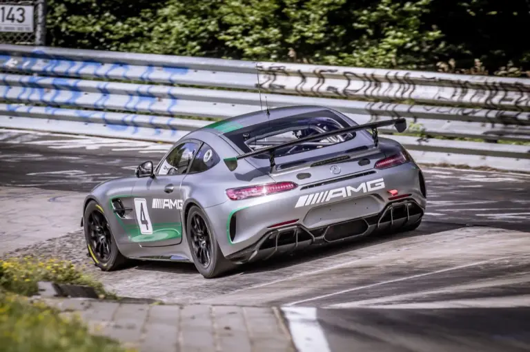 Mercedes-AMG GT4 - nuova galleria fotografica - 6