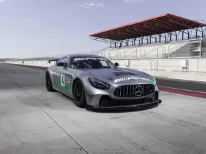 Mercedes AMG GT4 - 4