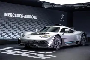Mercedes-AMG One 2022 - 14