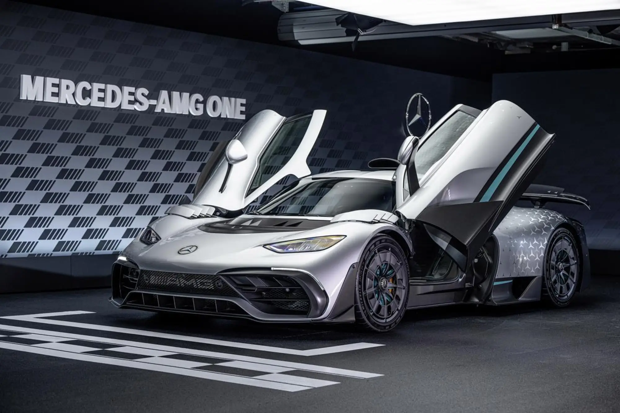 Mercedes-AMG One 2022 - 17