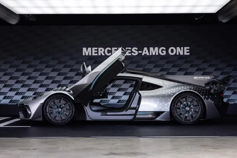 Mercedes-AMG One 2022 - 19