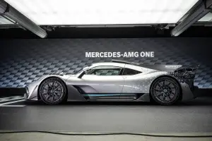 Mercedes-AMG One 2022 - 24