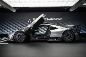 Mercedes-AMG One 2022 - 25