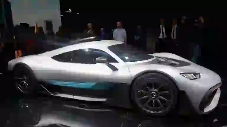 Mercedes-AMG Project ONE Foto Live - Salone di Francoforte 2017 - 1