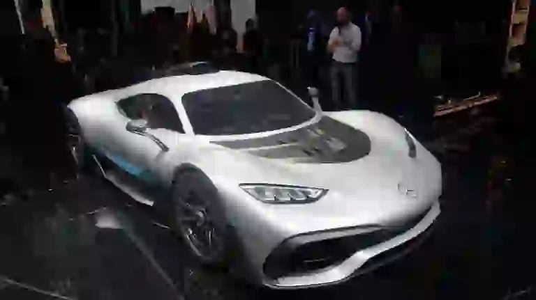 Mercedes-AMG Project ONE Foto Live - Salone di Francoforte 2017 - 5