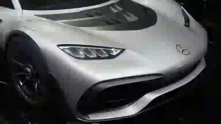 Mercedes-AMG Project ONE Foto Live - Salone di Francoforte 2017 - 6