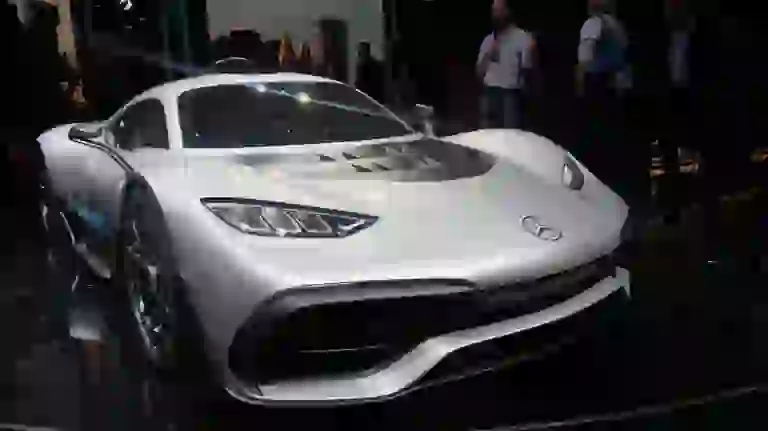 Mercedes-AMG Project ONE Foto Live - Salone di Francoforte 2017 - 9