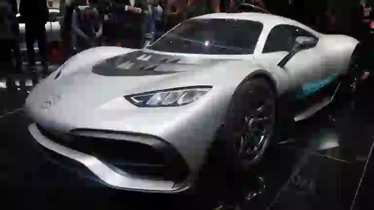 Mercedes-AMG Project ONE Foto Live - Salone di Francoforte 2017 - 14