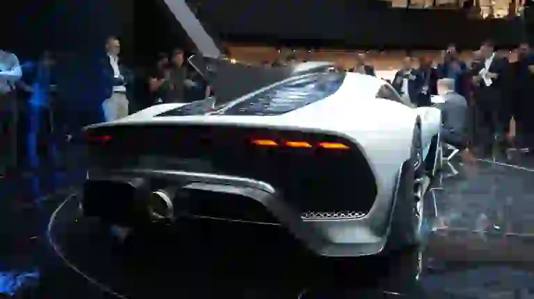 Mercedes-AMG Project ONE Foto Live - Salone di Francoforte 2017 - 19