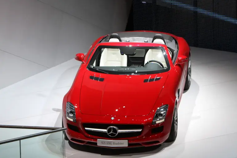 Mercedes AMG Roadster - Salone di Francoforte 2011 - 8