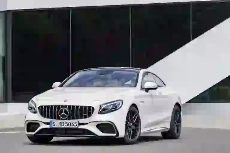Mercedes-AMG S 63 e S 65 Coupe e Cabriolet 2018 - 4