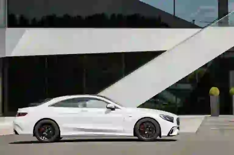 Mercedes-AMG S 63 e S 65 Coupe e Cabriolet 2018 - 5